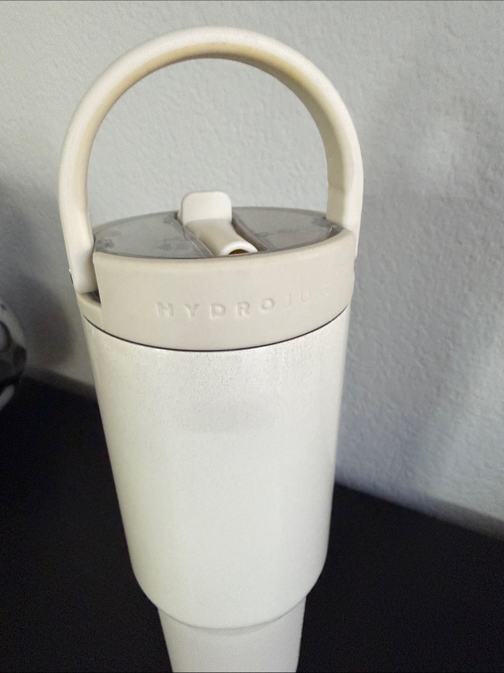 Hydrojug 20oz White/Cream Glitter Water Bottle - Picture 2 of 6
